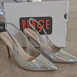 Gorgeous silver heels
